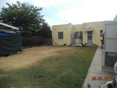 Backyard and exterior view of unit 4628