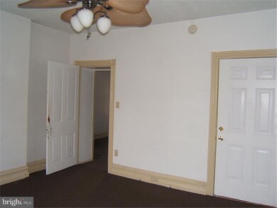 818 N Front St unit 2, Reading, PA 19601 - photo 7