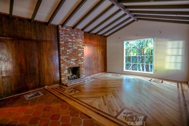 5009 Alhama Dr, Woodland Hills, CA 91364 - photo 3