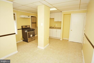 6925 Harford Rd, Parkville, MD 21234 - photo 3