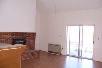 64 Davis Rd unit 3, Plymouth, NH 03264 - photo 3