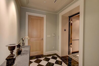 2 Laurens St 1E (40)
