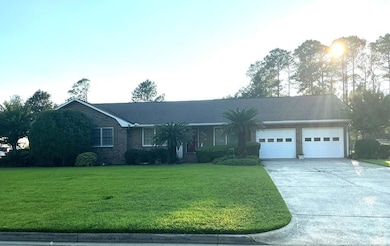 2243 Oakgrove Cir, Valdosta, GA 31602 - photo 2