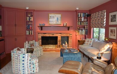 612 W Lyon Farm Dr, Greenwich, CT 06831 - photo 6