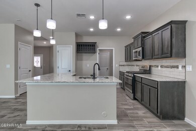 13154 Oakhampton Ave, El Paso, TX 79928 - photo 3