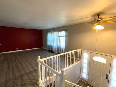 17611 Winston Dr, Country Club Hills, IL 60478 - photo 4