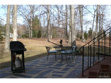 11810 Murray Hill Dr, Midlothian, VA 23113 - photo 2