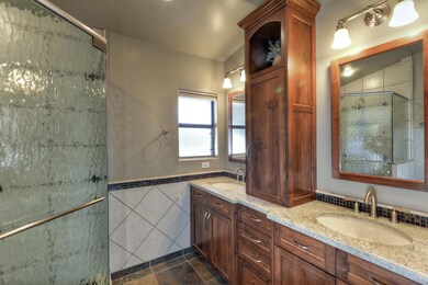 009_Master Bathroom