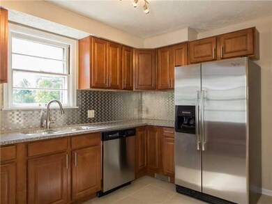 4880 Sharon Ave, Columbus, OH 43214 - photo 5