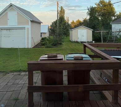 Back Yard/Outbuildings