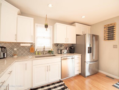 7214 Hassock Dr (30 of 74)