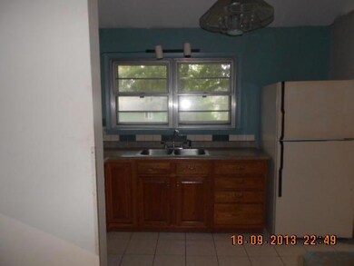 1571 Baxter Dr, Columbus, OH 43227 - photo 4