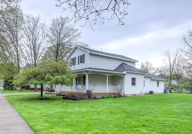 399 E Orleans 2 (21 of 26)