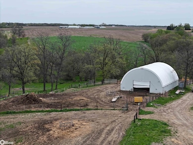 2604 330th St, Wayland, IA 52654 - photo 2