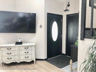 Foyer with Coat Closet