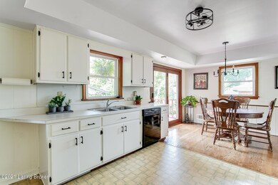 6100 Applegate Ln, Louisville, KY 40219 - photo 4