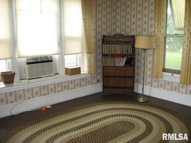 215 E Lincoln St, Good Hope, IL 61438 - photo 6