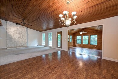 850 E Hilltop Dr, Rogers, AR 72756 - photo 5