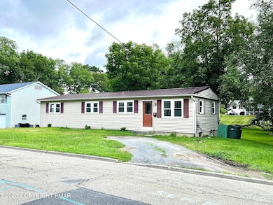 182 State St, East Stroudsburg, PA 18301 - photo 3