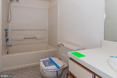 208 Loring Ct unit 208, Sewell, NJ 08080 - photo 7