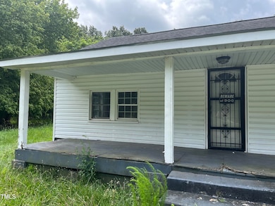 401 E Railroad St, Robersonville, NC 27871 - photo 7