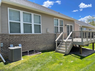 2757 Polson St, Ann Arbor, MI 48105 - photo 2