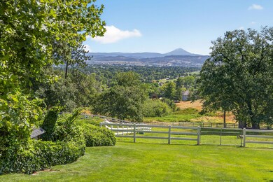 3157 Old Stage Rd, Central Point, OR 97502 - photo 2