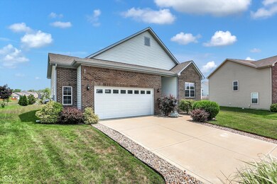 18161 Knobstone Way, Westfield, IN 46074 - photo 2