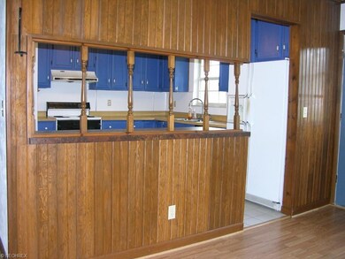 Dining Room to Kitchen