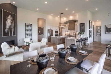 216 dining and keeping
