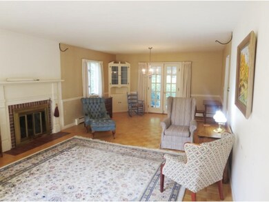 2 Maplewood Ln, Essex Junction, VT 05452 - photo 6