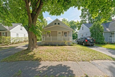 13 Knickerbocker Rd, Schenectady, NY 12302 - photo 2