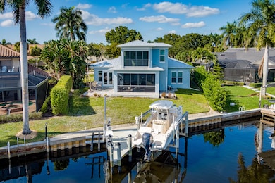 121 Newport Dr, Naples, FL 34114 - photo 3