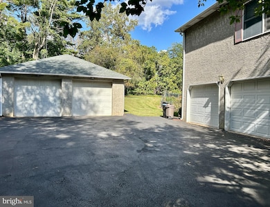 10 Gum Tree Rd, Lafayette Hill, PA 19444 - photo 2