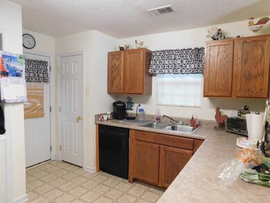 1465 Forest Lake Dr, Lincolnton, GA 30817 - photo 6