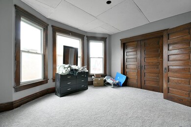 6-web-or-mls-213-decrow-ave