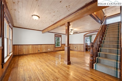 211 Possum Hollow Rd, Blowing Rock, NC 28605 - photo 5