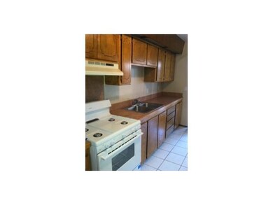 1811 Villa Santos Cir, El Paso, TX 79935 - photo 4