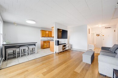 510 Midland Ave unit 3L, Yonkers, NY 10704 - photo 7