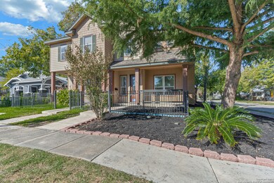 423 E Laurel, San Antonio, TX 78212 - photo 2