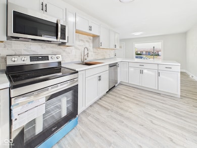 407 Crestview Ct, Anderson, IN 46017 - photo 4