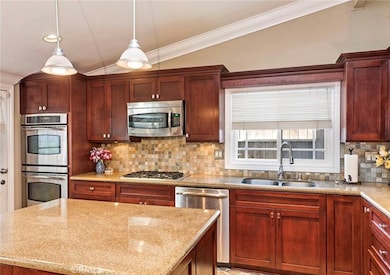 206 Hanover Dr, Costa Mesa, CA 92626 - photo 2