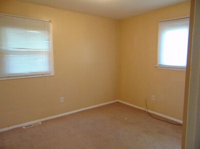 4400 E 6th Place, Gary, IN 46403 - photo 7