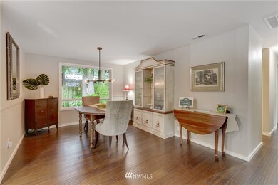 10608 10th Dr SE, Everett, WA 98208 - photo 4