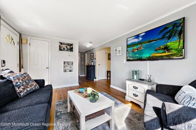 13 Passaic St, North Middletown, NJ 07748 - photo 5