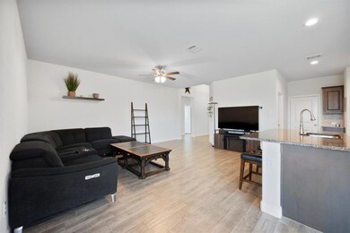 408 Smart Strike Trail, Granbury, TX 76049 - photo 6