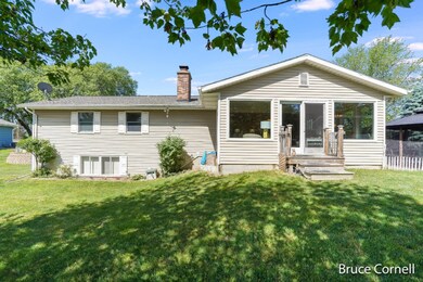 8715 Angling Rd, Portage, MI 49024 - photo 5