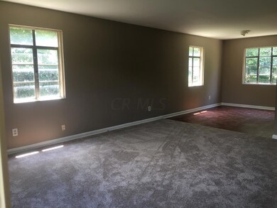 857 Regina Ct unit B, Columbus, OH 43204 - photo 2