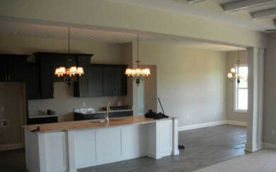 858 NW Savannah Cir, Lake City, FL 32055 - photo 3