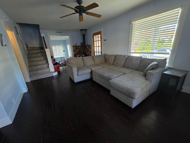 170 Myrtle St, Claremont, NH 03743 - photo 7